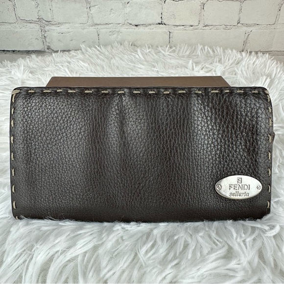 Fendi Selleria brown leather long wallet NICE! GREAT GIFT IDEA! - Picture 1 of 16